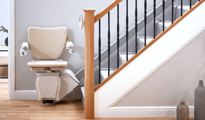 Fauteuil monte escalier droit avec rail extrafin