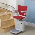 Monte-escalier Compact C Prima Vital fiche produit fond blanc