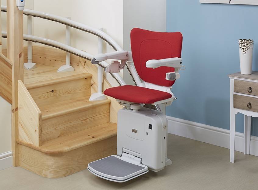 Monte-escalier Compact C Prima Vital fiche produit fond blanc